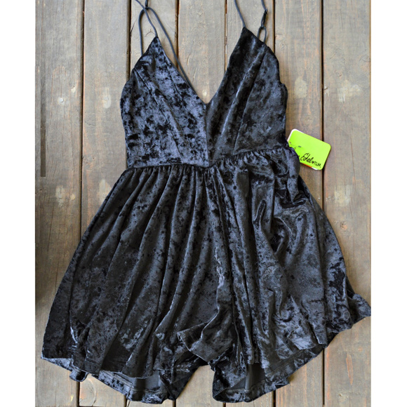 ☆HP☆ ♡ Sam Edelman ♡ Dress Party Velvet Romper - Picture 2 of 4